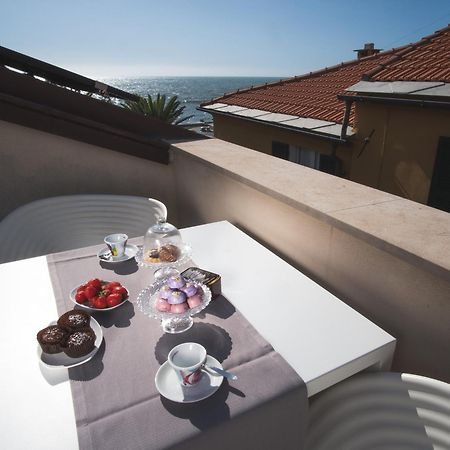 Hotel San Pietro Palace Finale Ligure Dış mekan fotoğraf