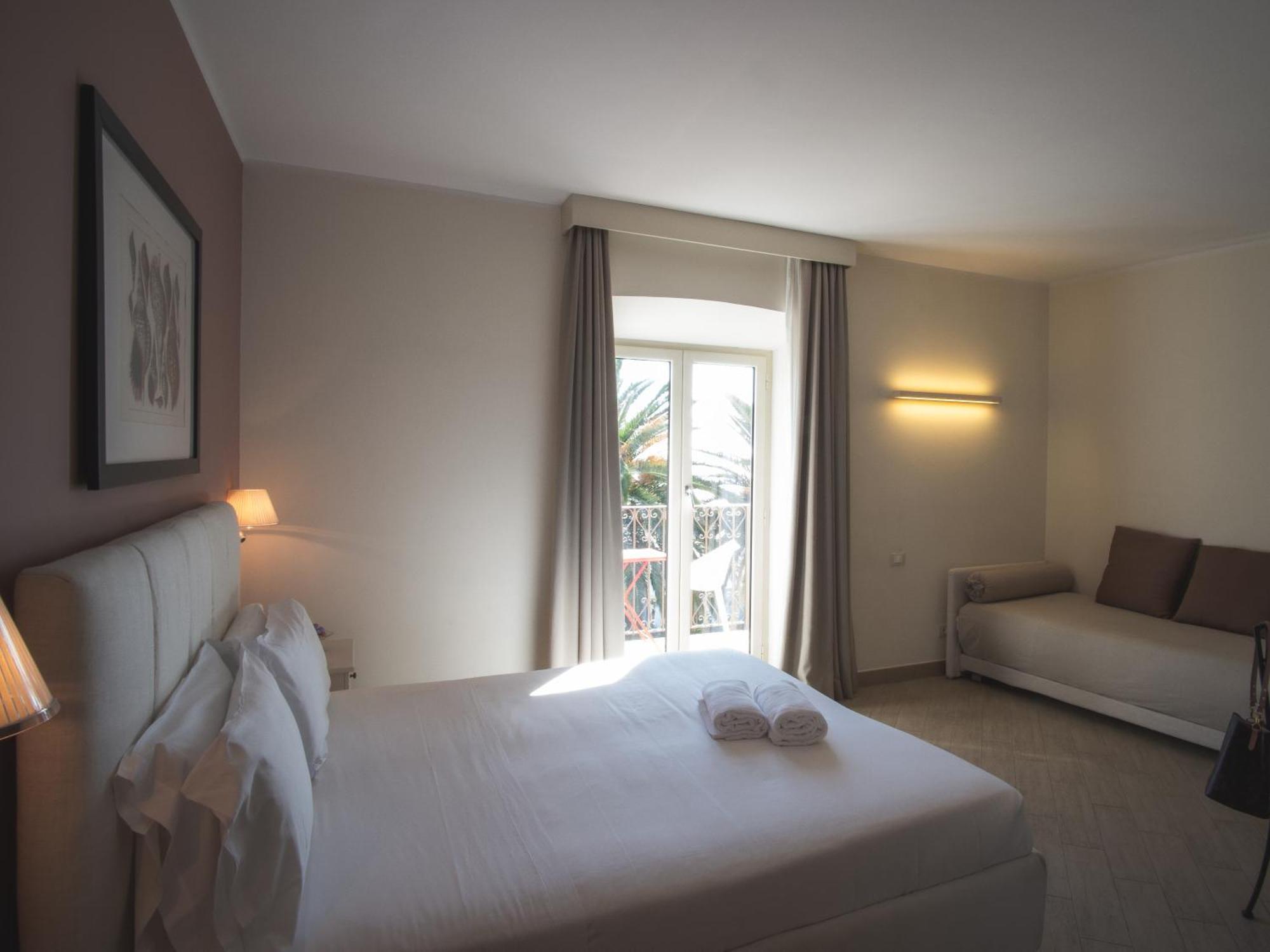 Hotel San Pietro Palace Finale Ligure Dış mekan fotoğraf