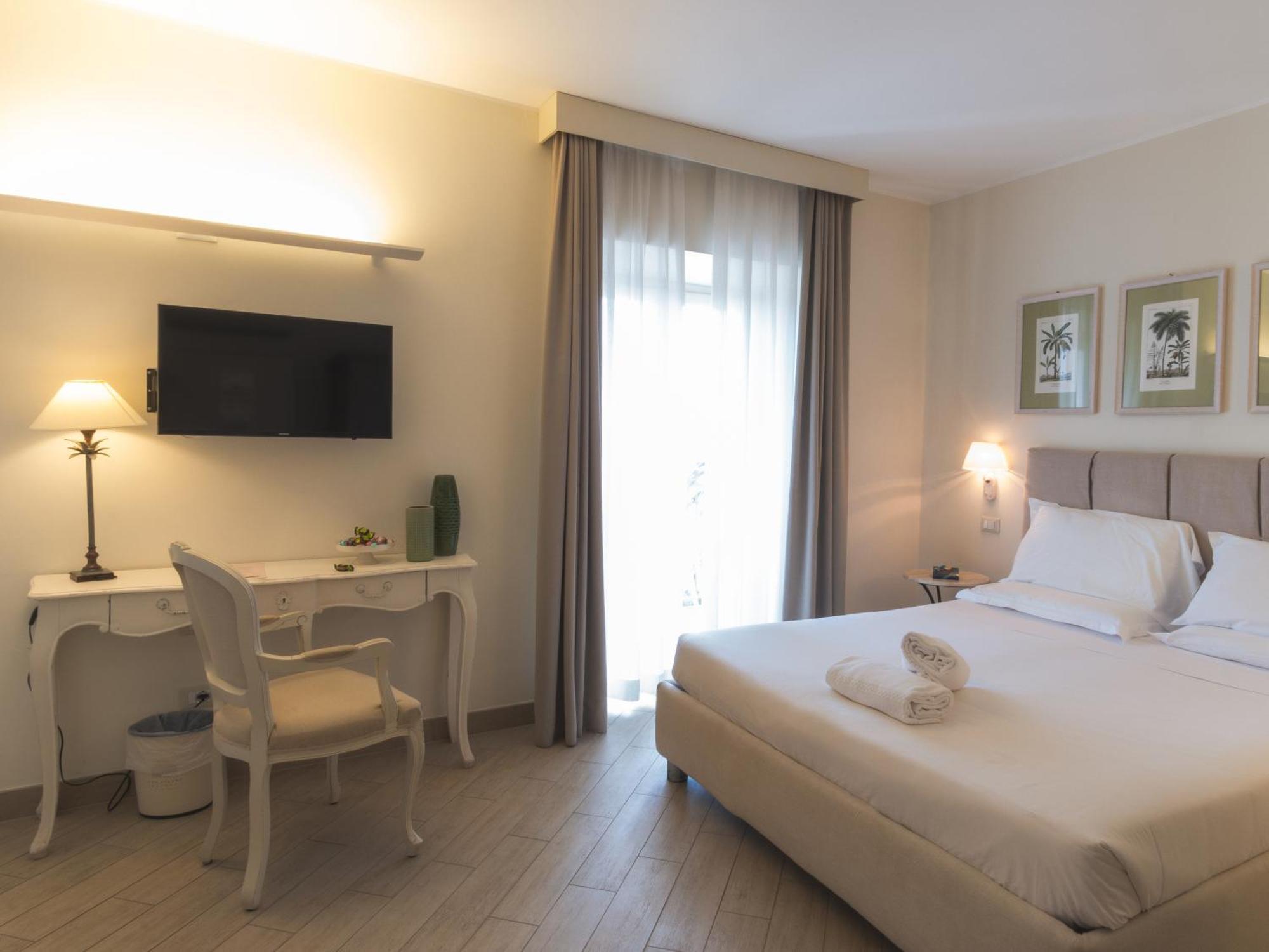 Hotel San Pietro Palace Finale Ligure Dış mekan fotoğraf