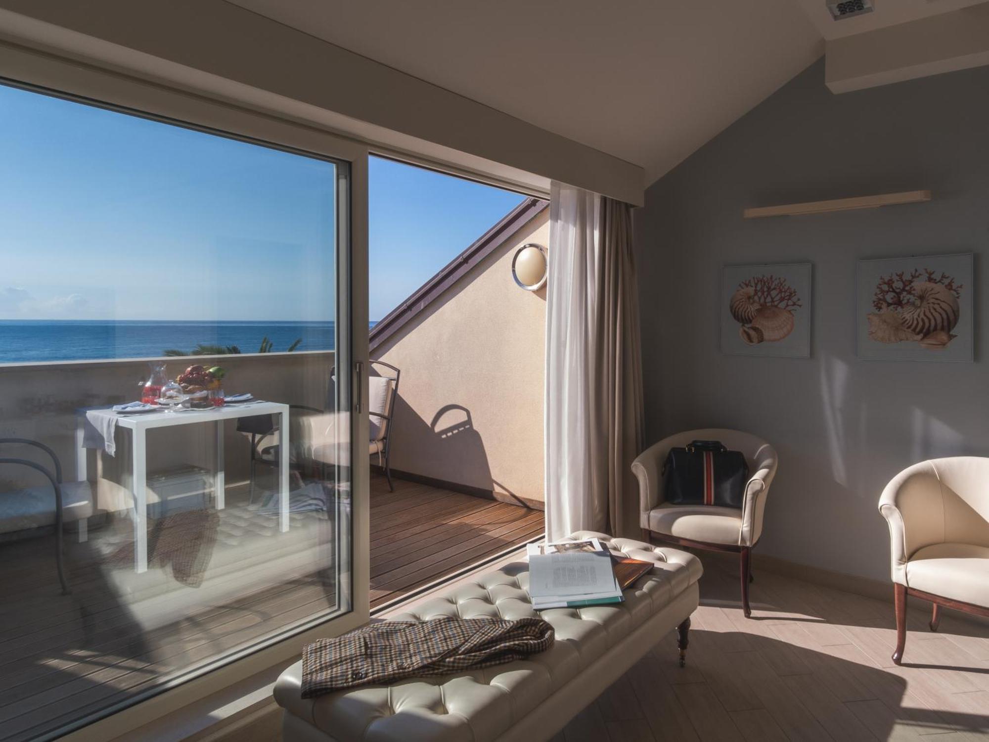 Hotel San Pietro Palace Finale Ligure Dış mekan fotoğraf